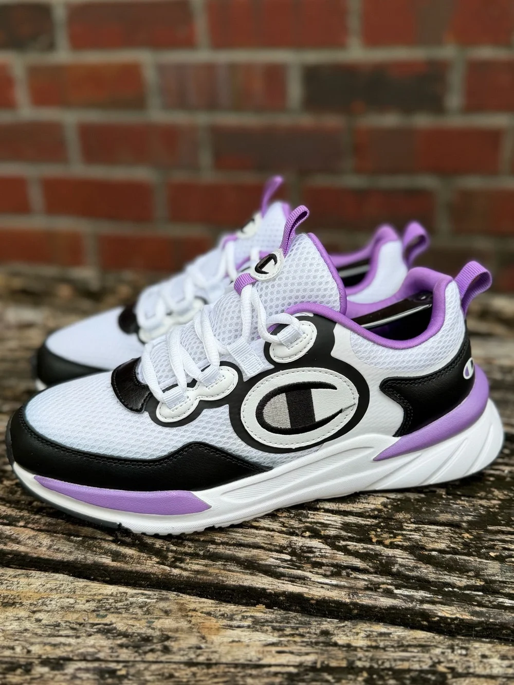Champion Kinna Cadence Women’s Size 8  Lavender Black White Tennis Shoes X2